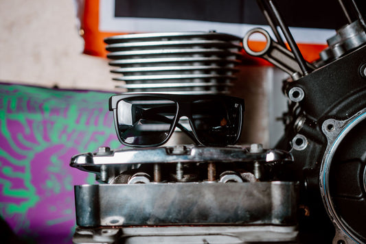 Delta Z87 Matte Black/Smoked Lens Polarized